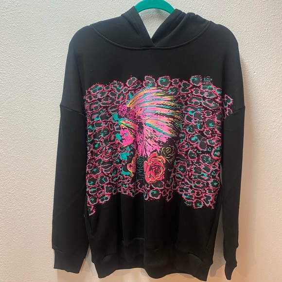 NWT Womans M, lg, XL Crazy Train Native Print Hoodie - Picture 1 of 2